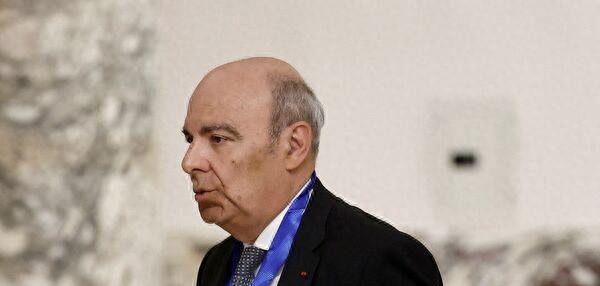 邦尼配资 巴黎航展前夕，法国达索急撇清：阵风没被击落，印度不吭声，巴基斯坦称证据确凿？